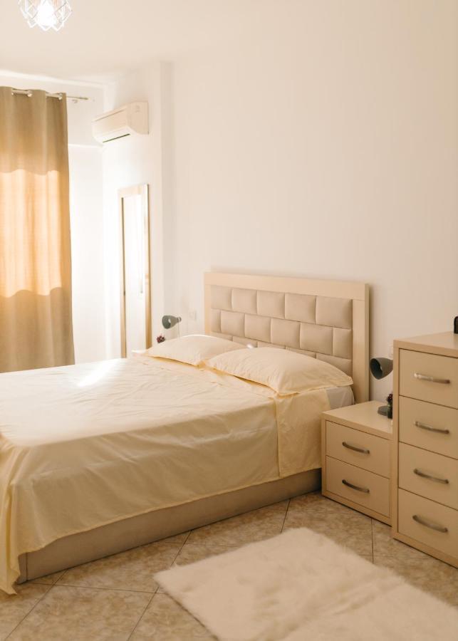 Rs Place 1-bedroom Apartament *